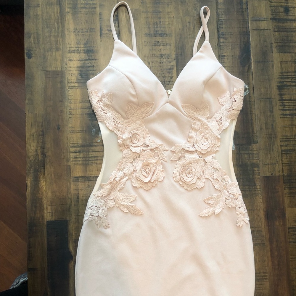 Mini dress